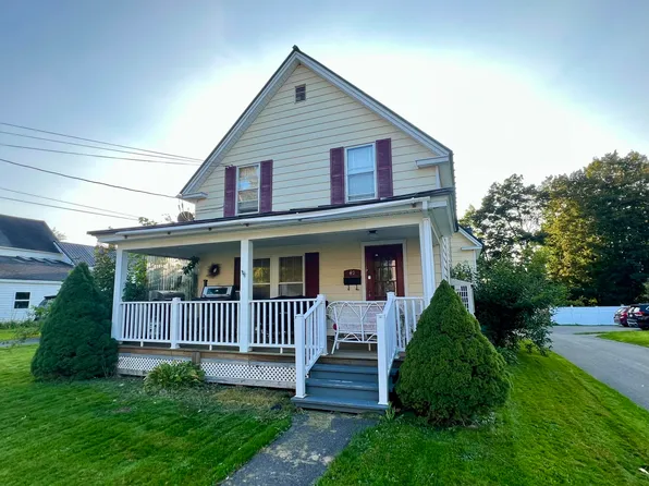 49 High Street, Houlton, ME 04730