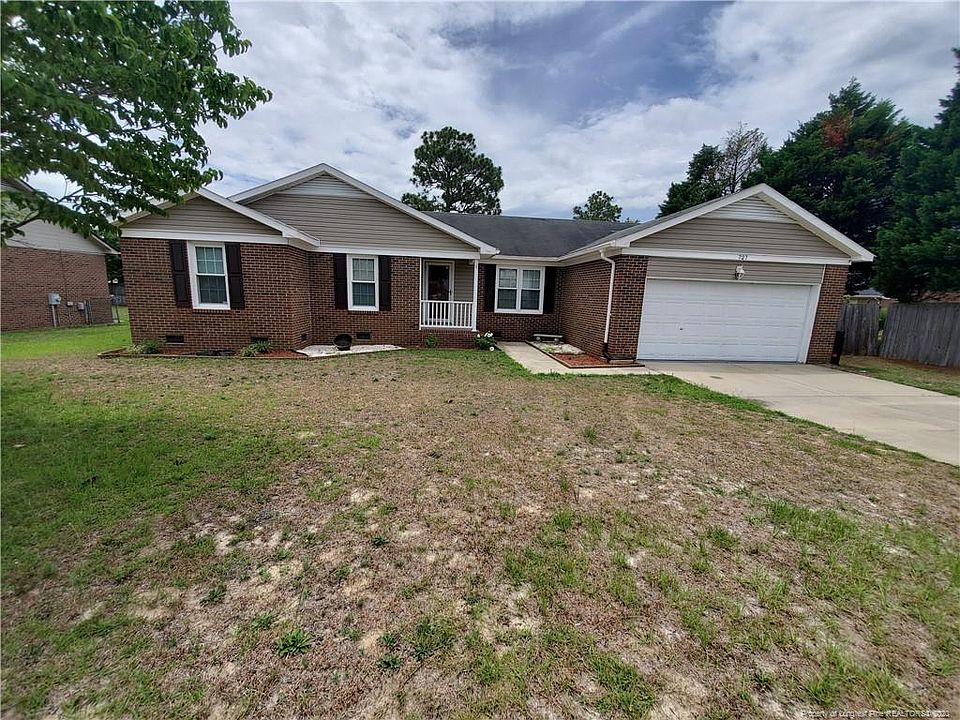 1st image of 727 Sunnybrook Dr