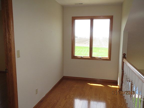5th image of 600 N County Road 700 W
