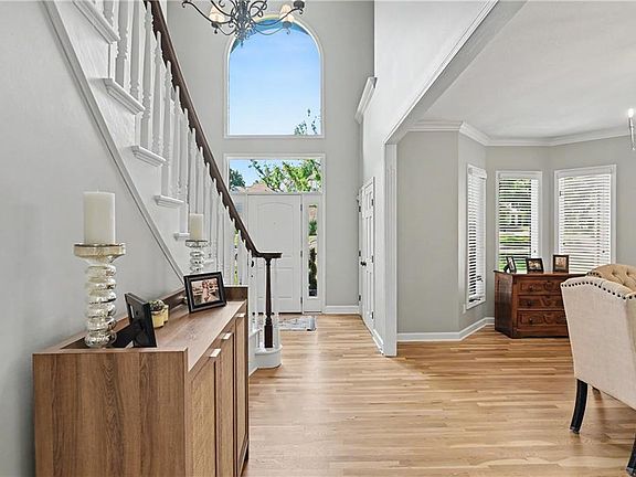 5th image of 4110 W 110th St