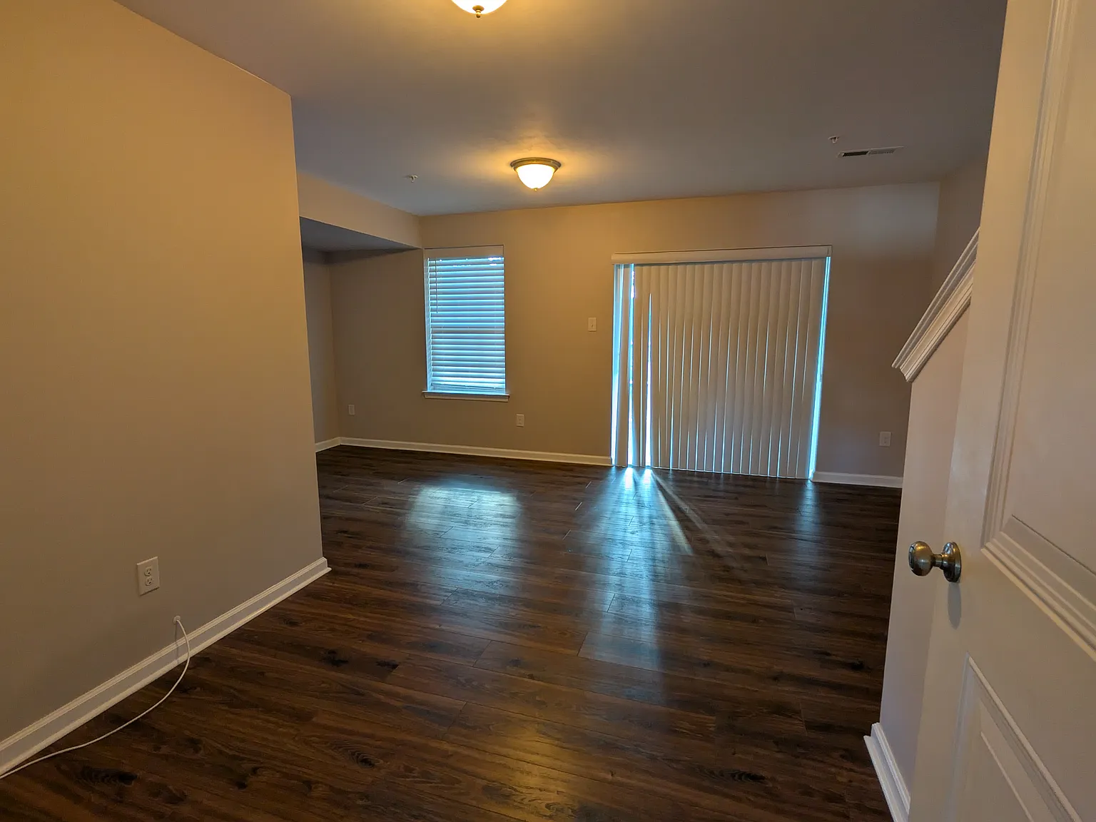 139 Mercer Ct — Photo 4