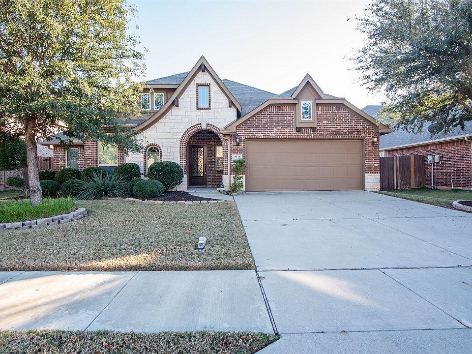 1st image of 9416 Cypress Lake Dr