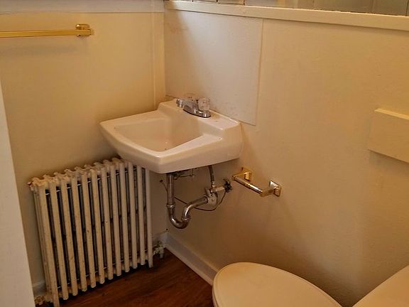 2nd image of 1001 Cooper Ave #310-10