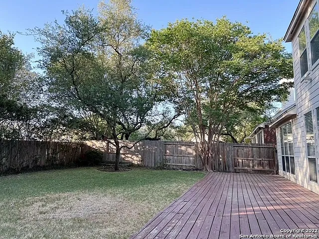 1321 Holmes Ln — Photo 37