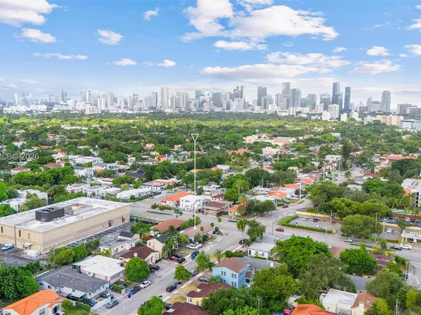 1701 SW 21st St, Miami, FL 33145