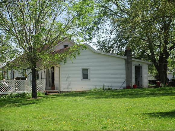 1st image of 129 Hughes St