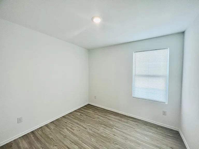 2906 Millican Dr — Photo 22
