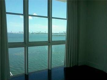 1st image of 500 NE 29th St APT 1208
