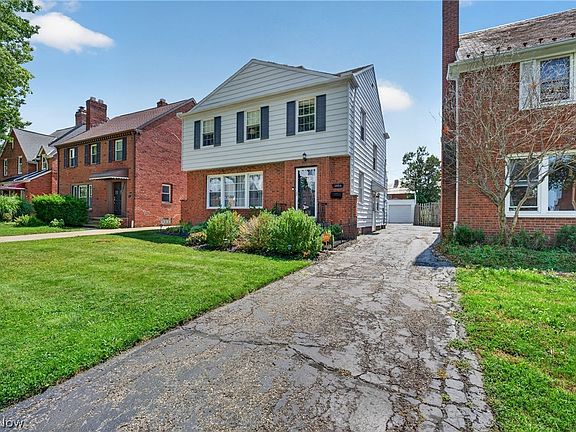 3rd image of 3954 Lansdale Rd