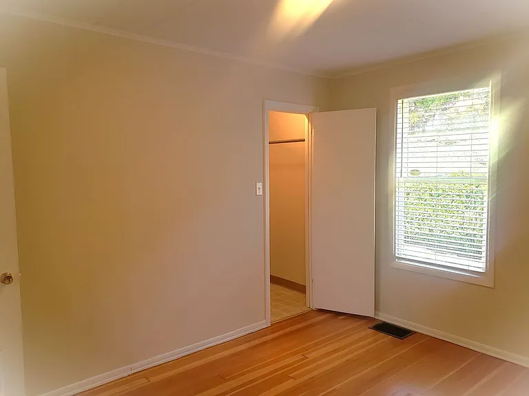 416 S 2nd St — Photo 10