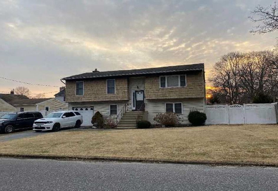 60 Kunigunda Pl, Islip Terrace, NY 11752 Zillow