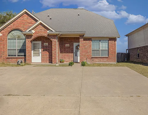 103 Janis St #B Photo 1