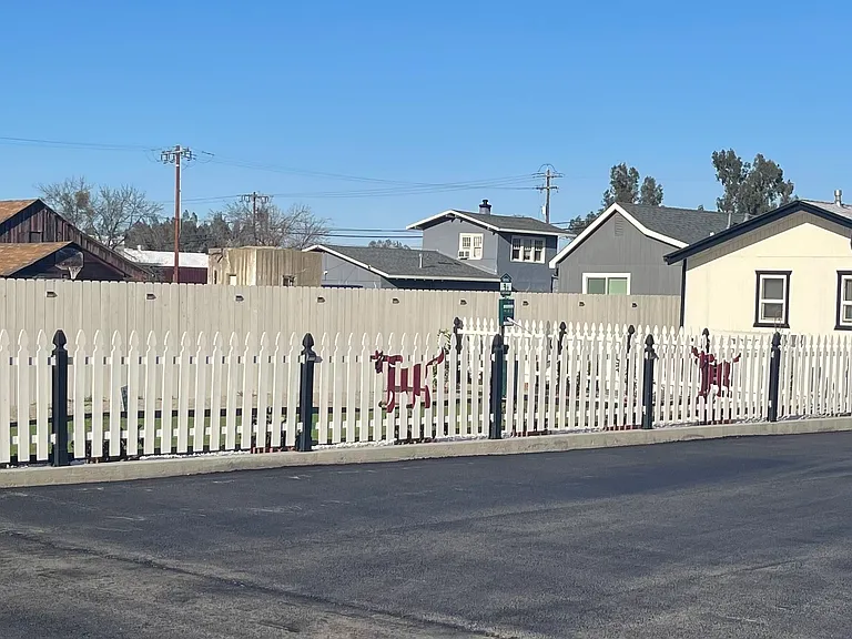 725 S Tehama St #7 — Photo 26