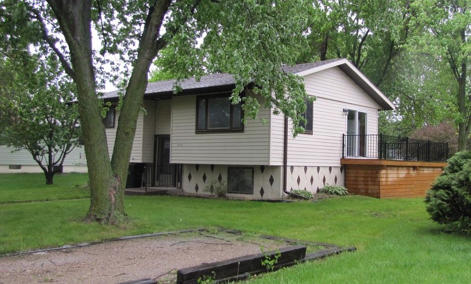 518 3rd St, Onawa, IA 51040 Zillow