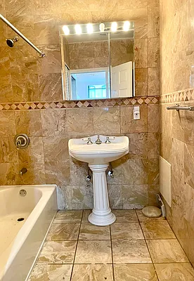 Rented by City Connections Realty | media 29