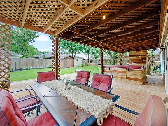 5th image of 22526 Willow Branch Ln