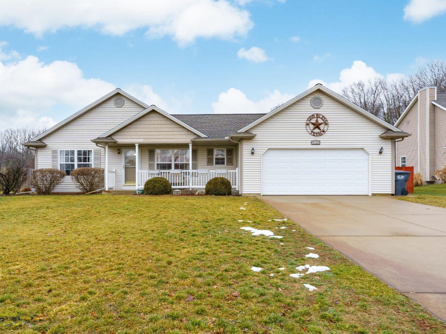 6431 Clovermeadows Ave, Scotts, MI 49088 | Zillow