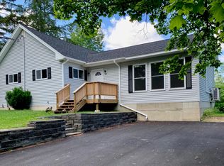 24 Washington St, Winterport, ME 04496