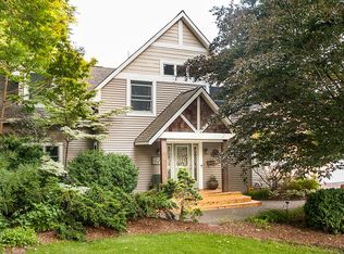 47 Peggy Ave, Pontiac, MI 48341