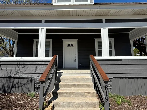 819 W A Street, Joplin, MO 64801