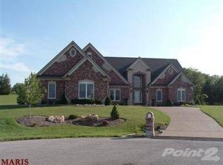 202 Boone Hollow Dr, Wentzville, MO 63385