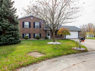 1047 Steven Ct, Roanoke, IN, 46783