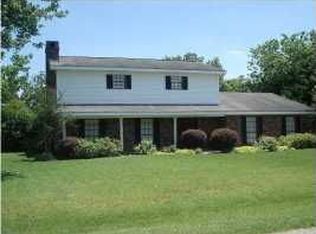223 Constitution Dr, Lafayette, LA 70503