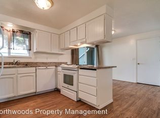 255 S 72nd St, Springfield, OR 97478