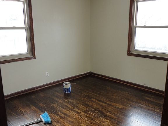 3rd image of 1567 W 7th Ave