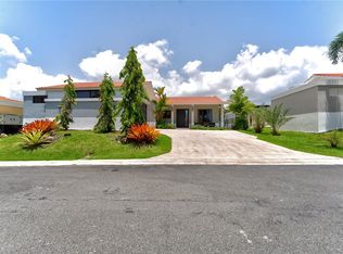 59 Camino De La Reina Mora, Dorado, PR 00646