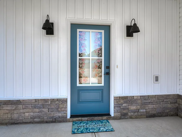 4061 Cottingham Way — Photo 3