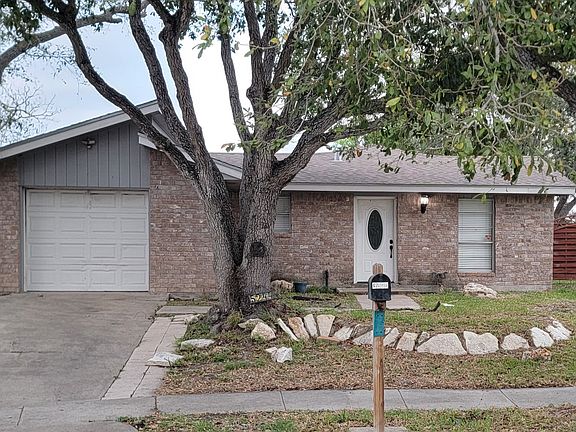 2nd image of 5244 Larcade Dr