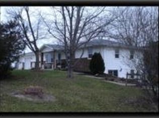 33459 Lake St, Macon, MO 63552