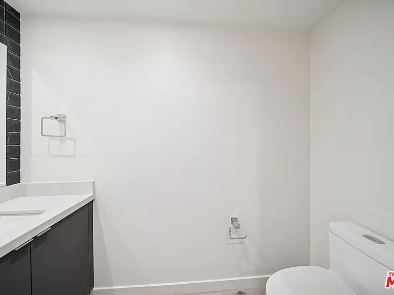1051 S Corning St #102 — Photo 9
