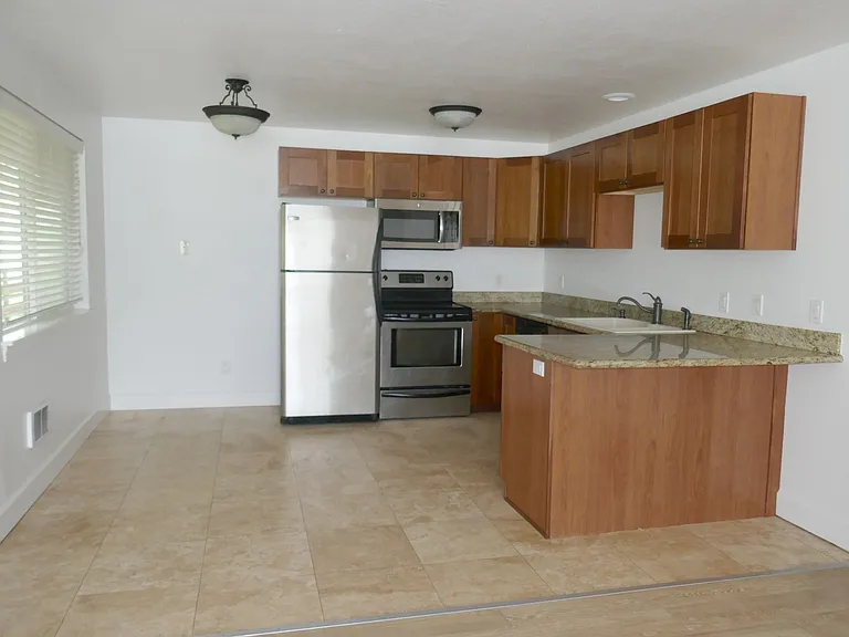 1601 Broadway St, Seaside, OR 97136 - The Villa's on Broadway — Photo 2