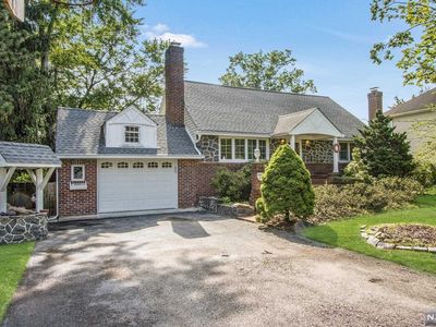 25 Douglas St, Emerson, NJ, 07630