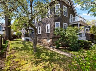 118 Fletcher St, West Roxbury, MA 02132
