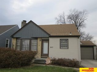 1613 N Clarkson St, Fremont, NE 68025