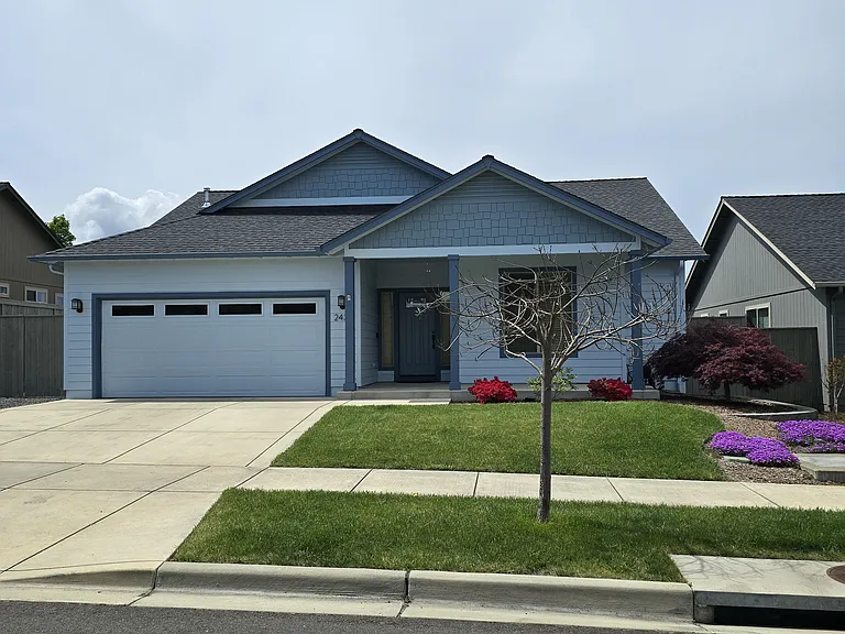 2436 Bridgewater Way — Photo 1