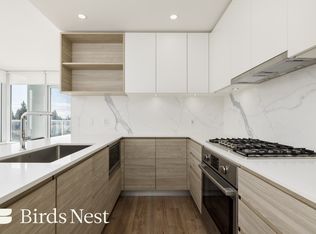 585 Austin Ave #405, Coquitlam, BC