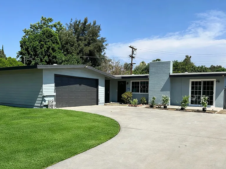8198 Helena Ave — Photo 1