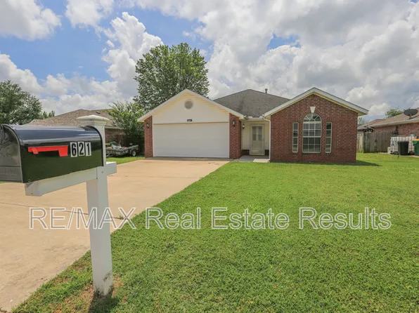 621 Bliss Cir, Centerton, AR 72719