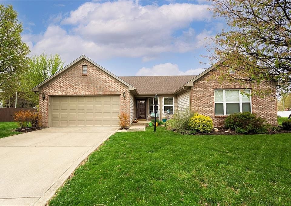 1st image of 7916 Alamosa Ln