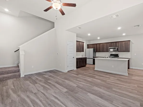 7907 Mellencamp Dr, Austin, TX