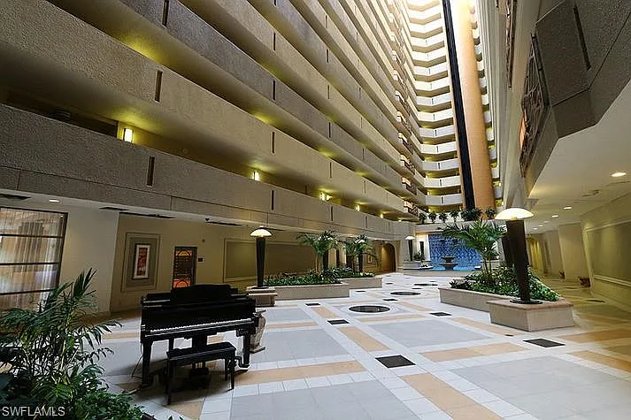 4041 Gulf Shore Blvd N #301 — Photo 27