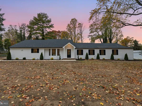 2716 Branch Pike, Cinnaminson, NJ 08077