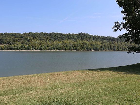 3rd image of 151 Township Road 1365