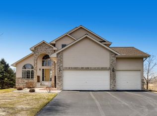 22504 Zion Pkwy NW, Oak Grove, MN 55005
