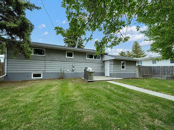 2nd image of 5716 53rd St