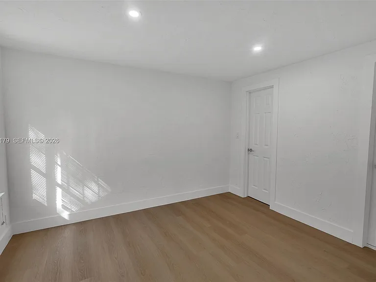 5111 SW 73rd Ter — Photo 13
